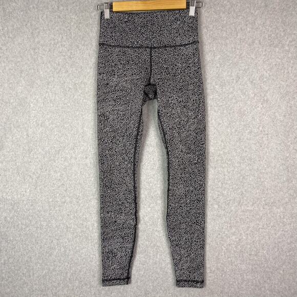 Lululemon Womens 6 Wunder Under Tight in Luon Crackle Jacquard Black White - Picture 1 of 8